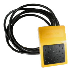 PISON PLASTICO AMARILLO CON CABLE 2mts - 6A 250V