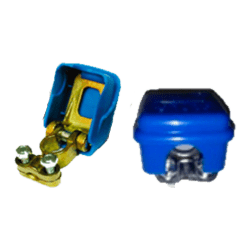 TERMINAL DE BATERIA CON PROTECCION AZUL